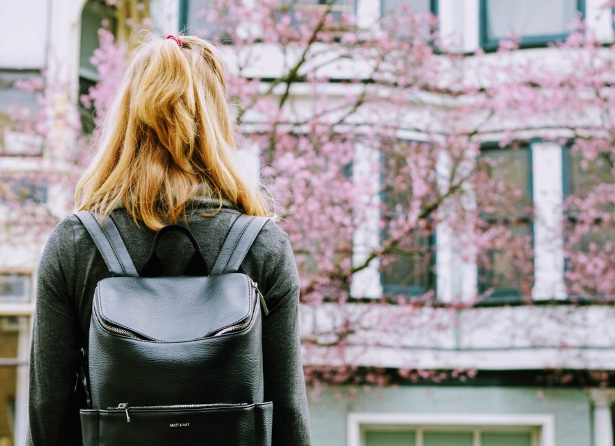 La Direction Caisse d'Epargne Normandie offre le soutien scolaire aux familles des salariés