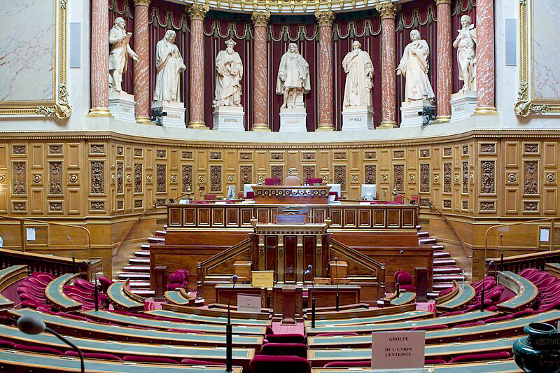 Éducation et intelligence artificielle : les préconisations du Sénat